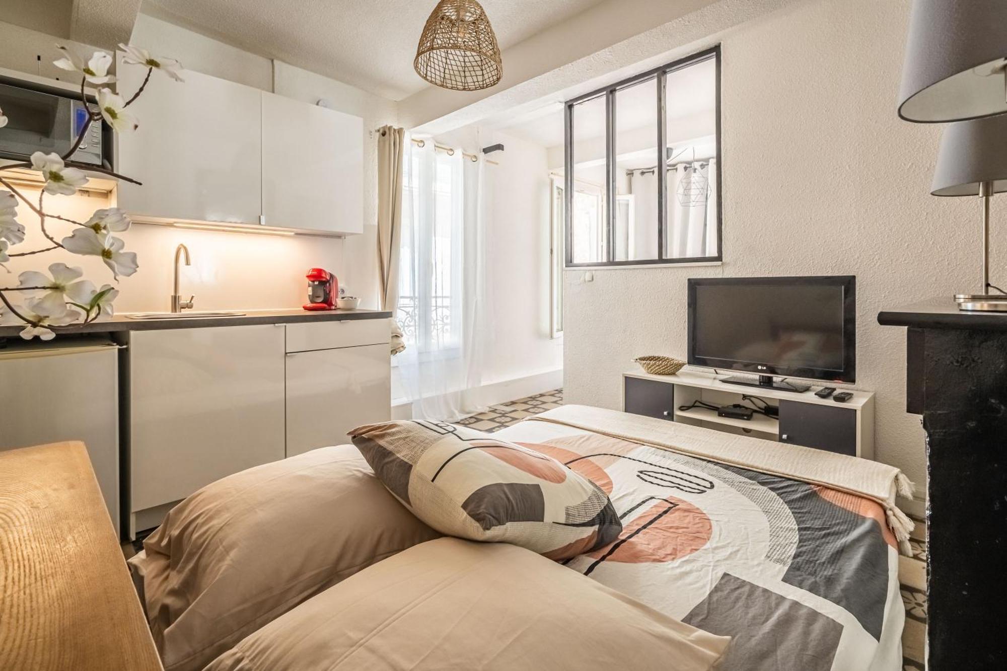 Charmant Studio Rue Droite Narbonne Buitenkant foto