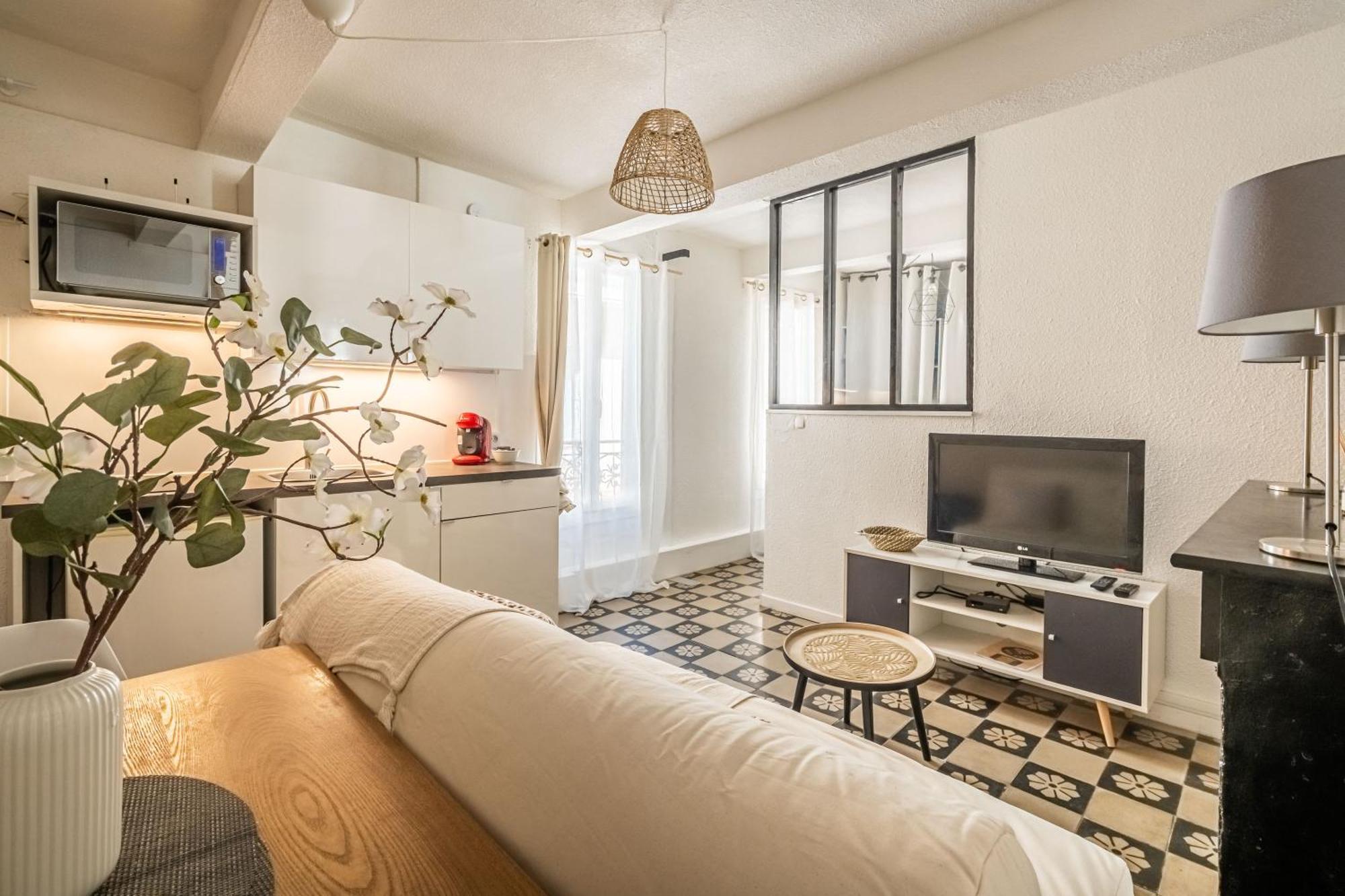 Charmant Studio Rue Droite Narbonne Buitenkant foto