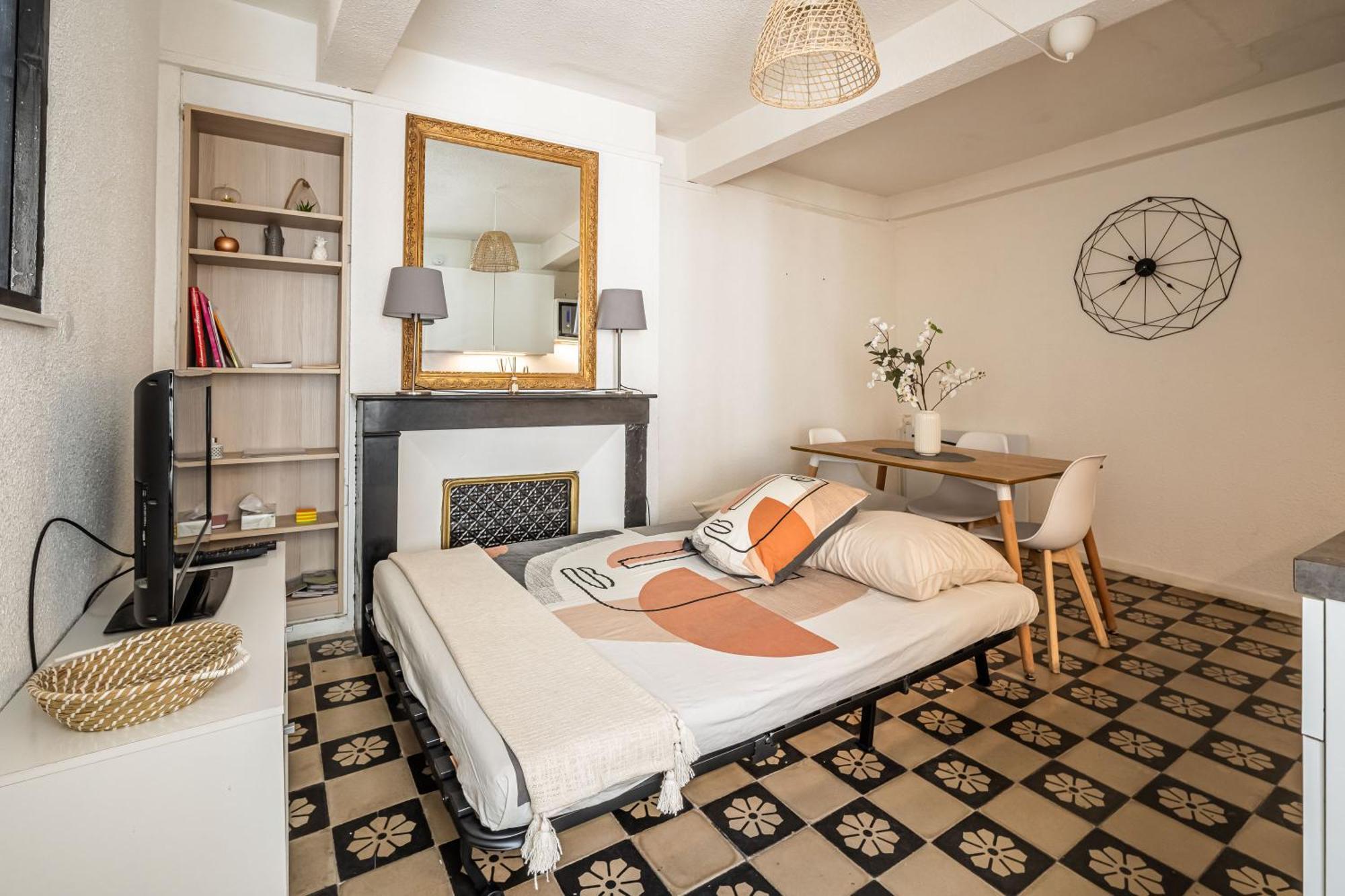 Charmant Studio Rue Droite Narbonne Buitenkant foto